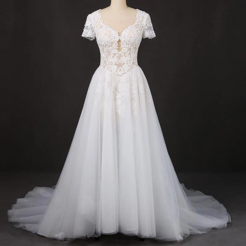 off white a line short sleeves lace appliques wedding dress, bridal gown dmq32 off white a line short sleeves lace appliques wedding dress, bridal gown dmq32