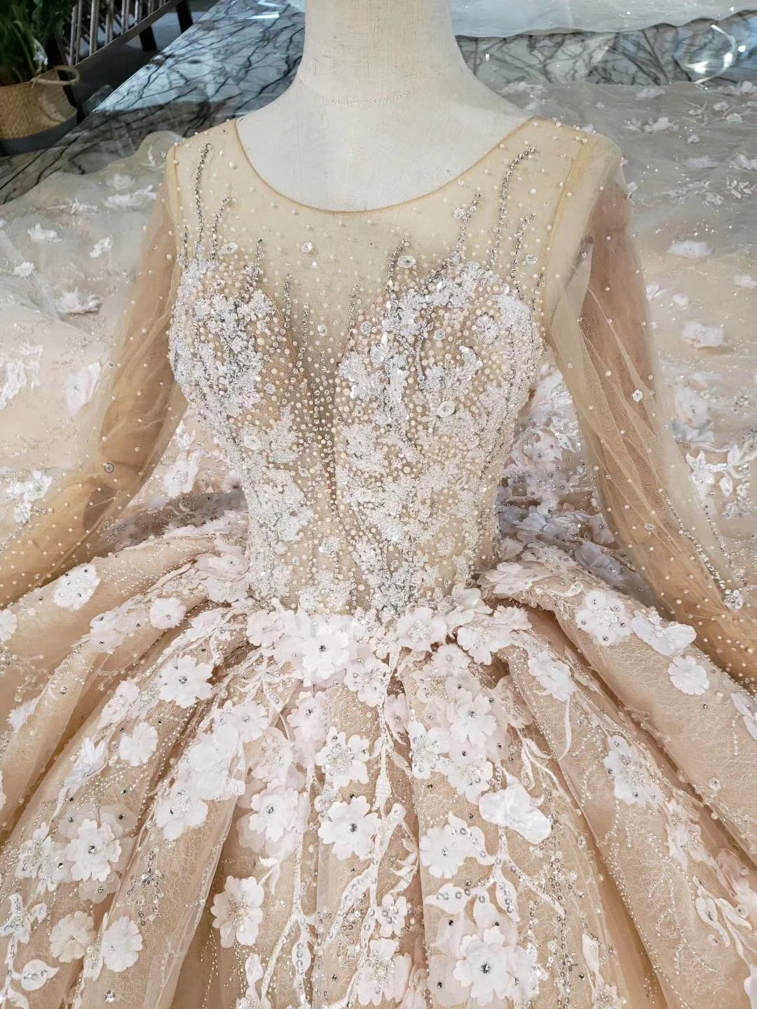 princess long sleeves ball gown wedding dresses, floral appliques wedding gown dmj95 princess long sleeves ball gown wedding dresses, floral appliques wedding gown dmj95