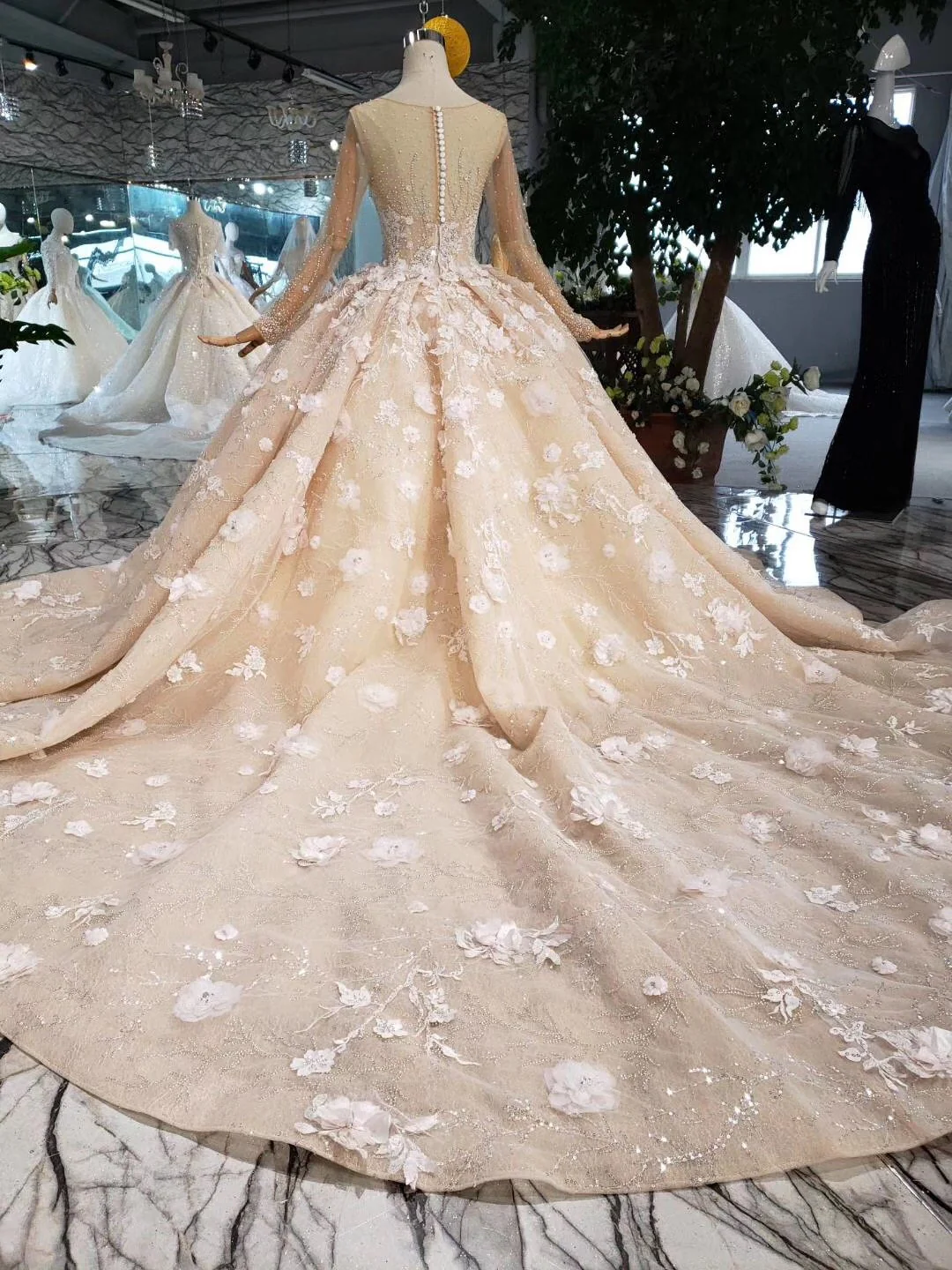 princess long sleeves ball gown wedding dresses, floral appliques wedding gown dmj95 princess long sleeves ball gown wedding dresses, floral appliques wedding gown dmj95