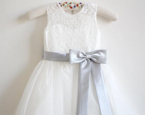light ivory lace tulle sleeveless long flower girl dress with silver sash/bowss dm214 light ivory lace tulle sleeveless long flower girl dress with silver sash/bowss dm214