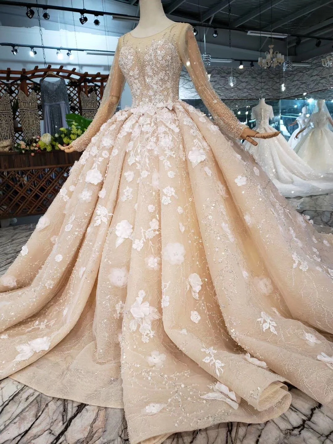 princess long sleeves ball gown wedding dresses, floral appliques wedding gown dmj95 princess long sleeves ball gown wedding dresses, floral appliques wedding gown dmj95