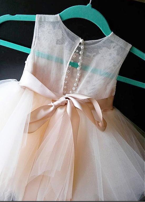 cute tulle jewel neckline cap sleeve beading flower girl dresses with lace appliques dm699 cute tulle jewel neckline cap sleeve beading flower girl dresses with lace appliques dm699